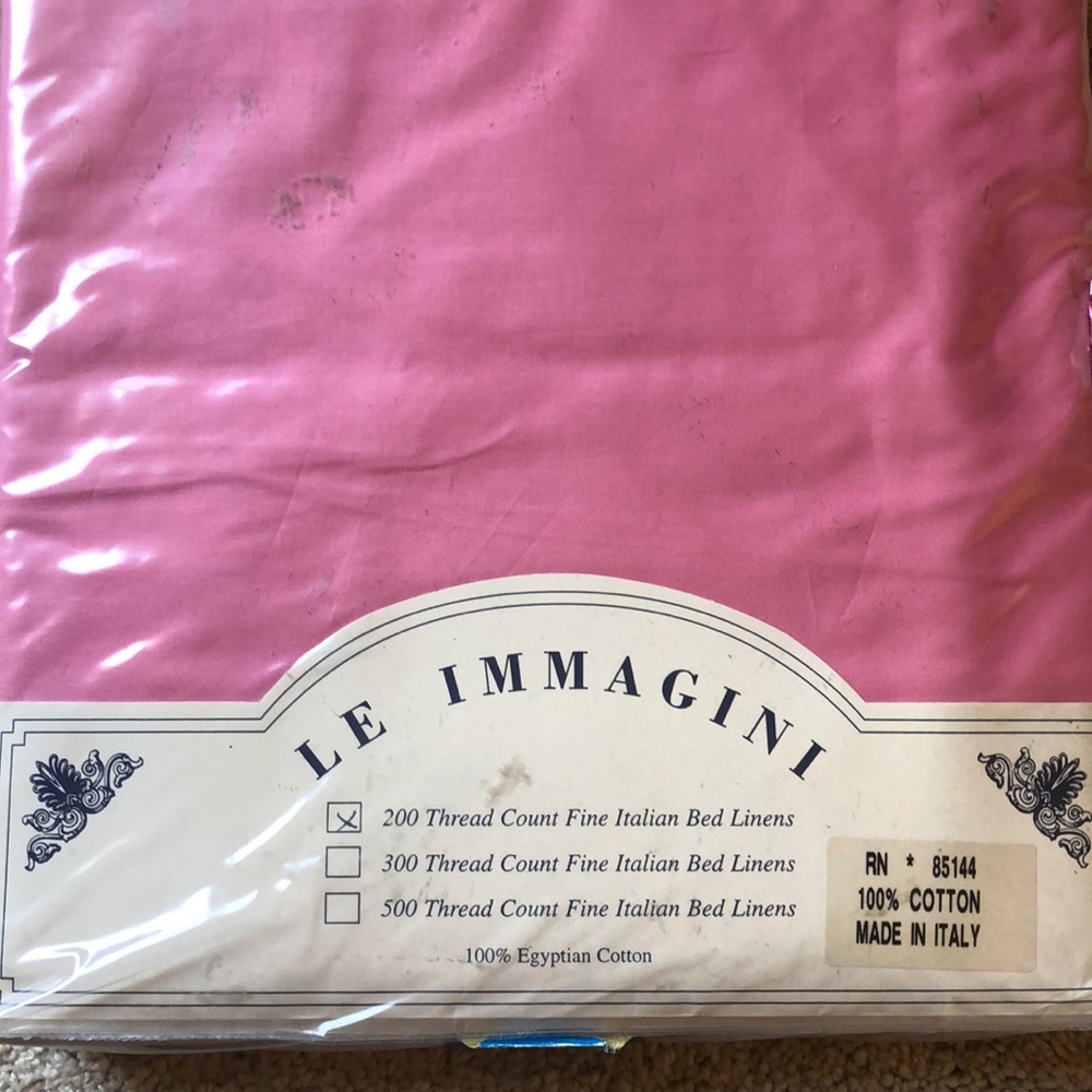 “Le Immagini” Pink Fine Italian Bed Linens- Queen set